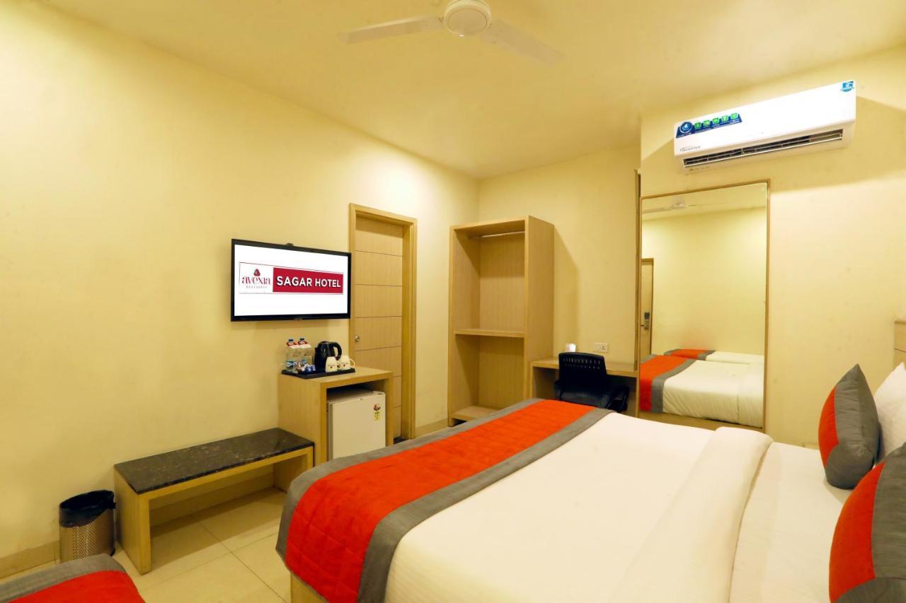 Sagar Hotel Just 5 Min From Golden Temple Amritsar Buitenkant foto