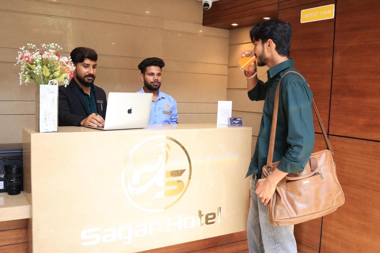 Sagar Hotel Just 5 Min From Golden Temple Amritsar Buitenkant foto