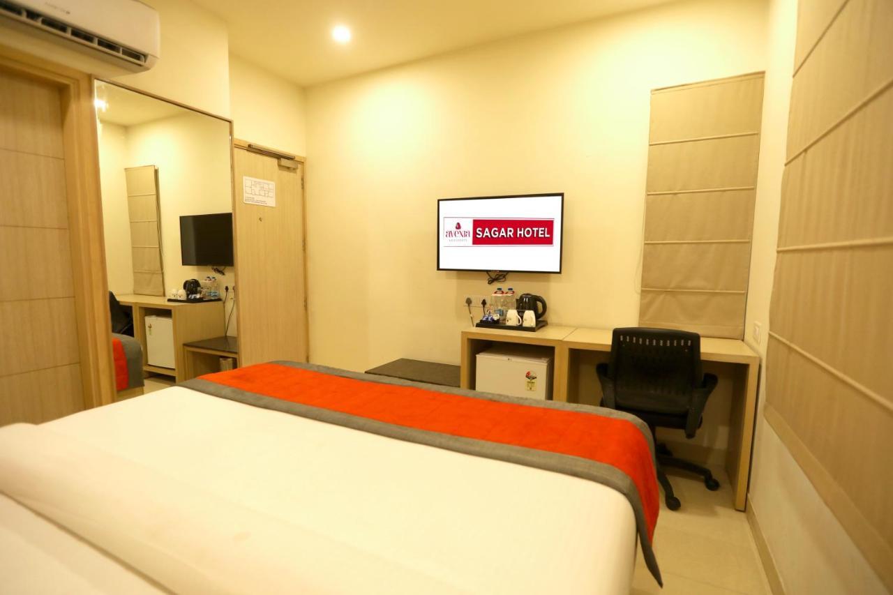 Sagar Hotel Just 5 Min From Golden Temple Amritsar Buitenkant foto