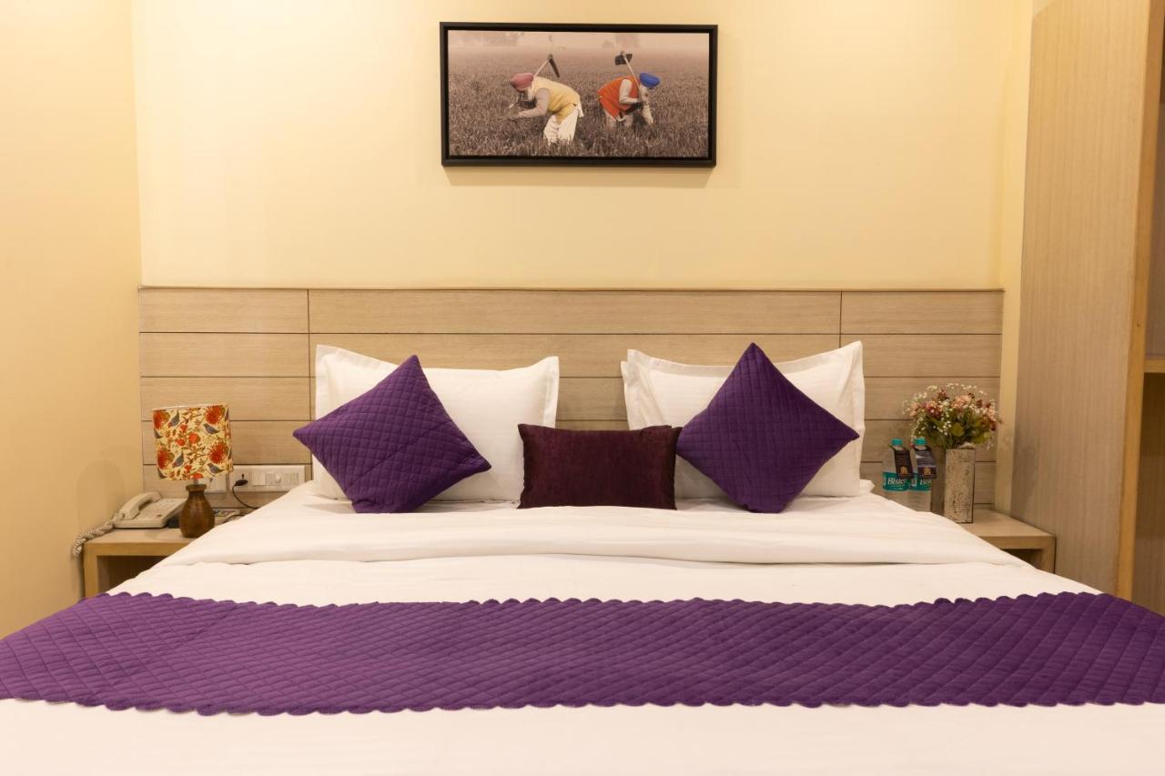 Sagar Hotel Just 5 Min From Golden Temple Amritsar Buitenkant foto